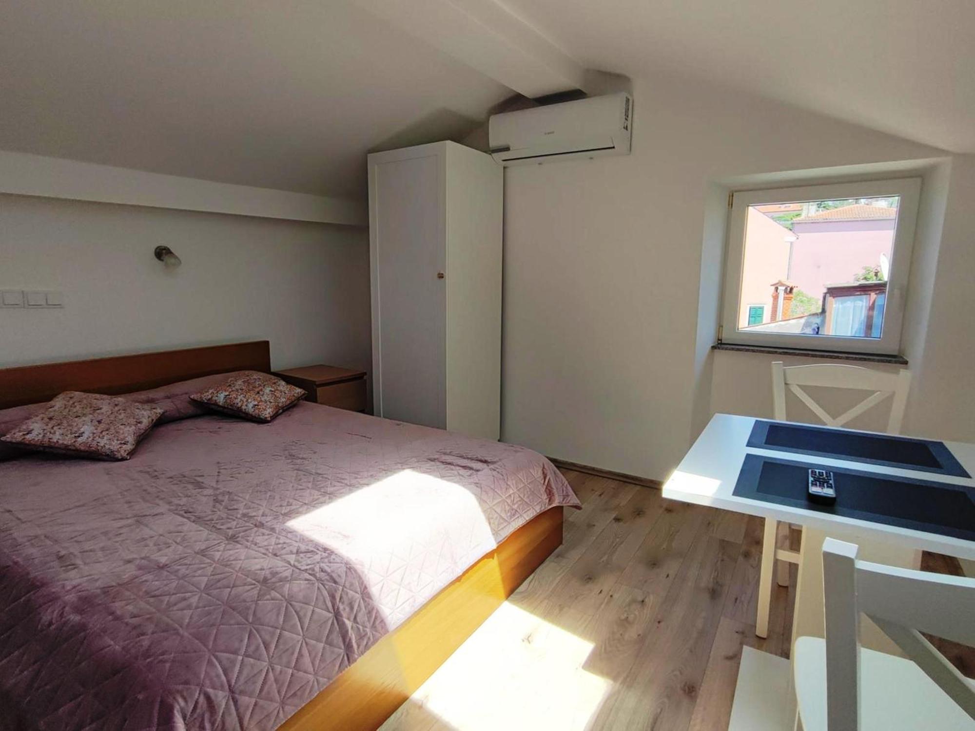 Ferienwohnung Crystal Deluxe Rovinj Exterior foto